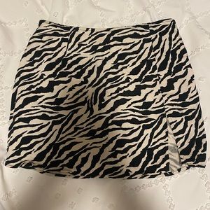 Motel rocks zebra mini skirt